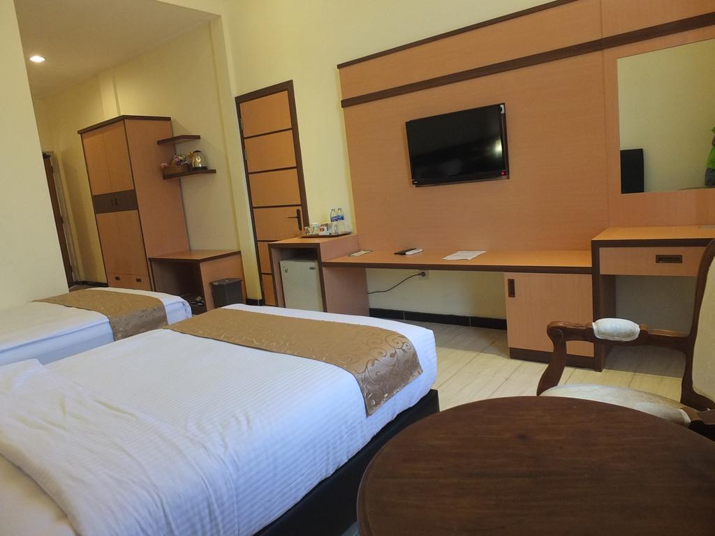Hôtel Jepara Indah Chambre photo