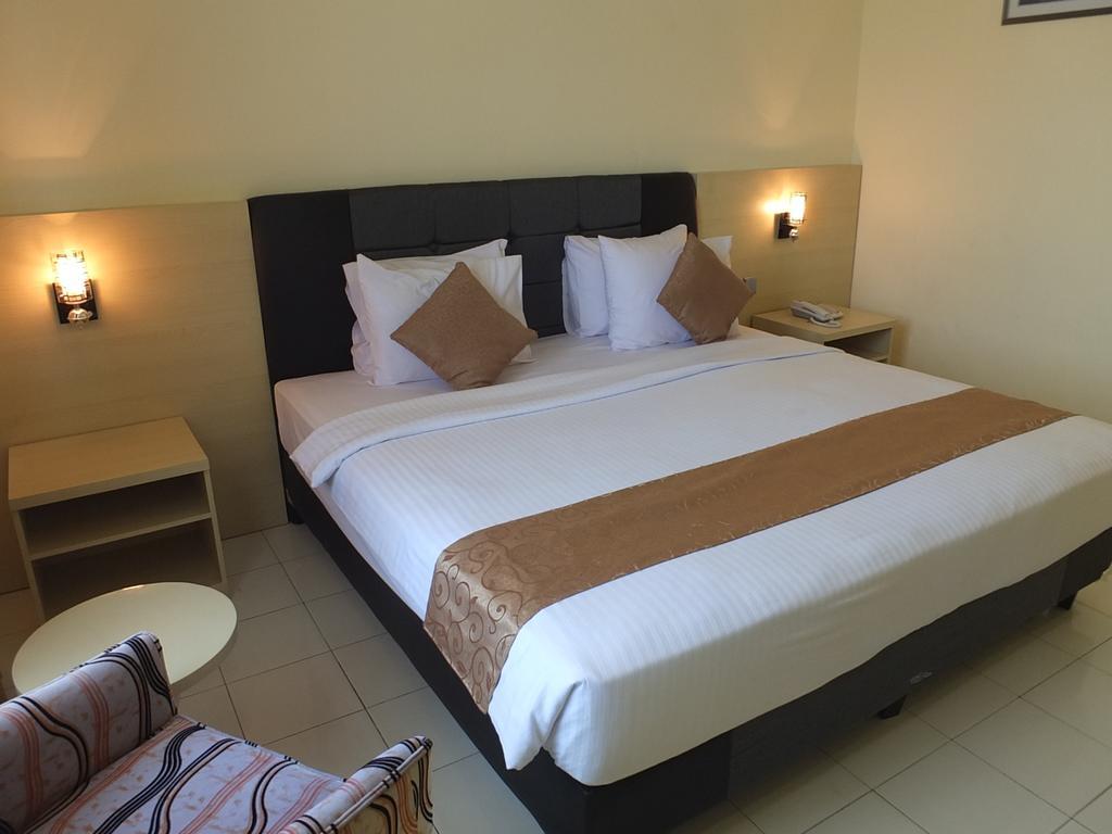 Hôtel Jepara Indah Chambre photo
