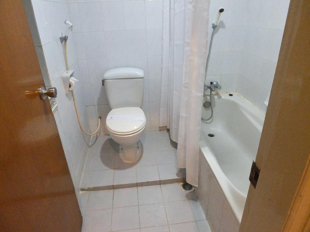 Hôtel Jepara Indah Chambre photo