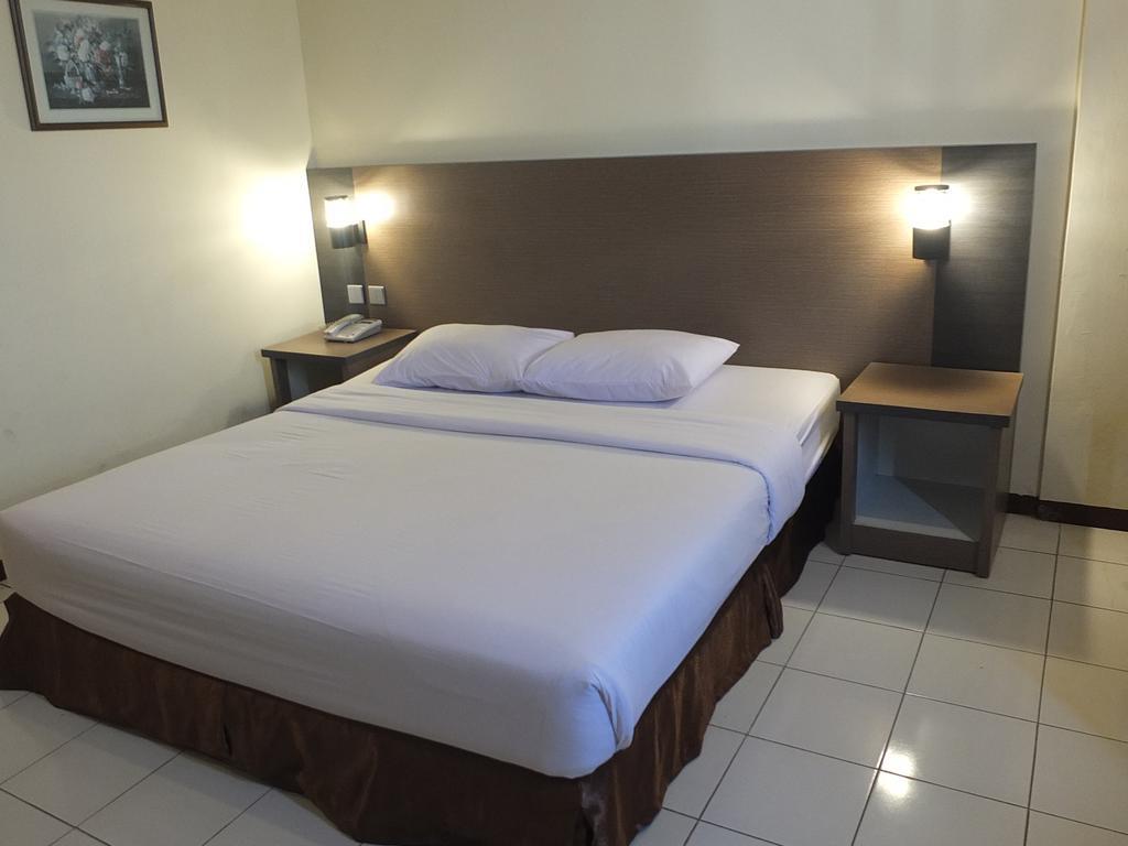 Hôtel Jepara Indah Chambre photo