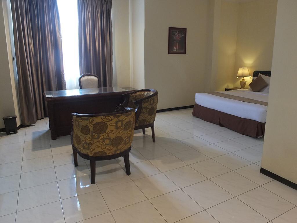Hôtel Jepara Indah Chambre photo